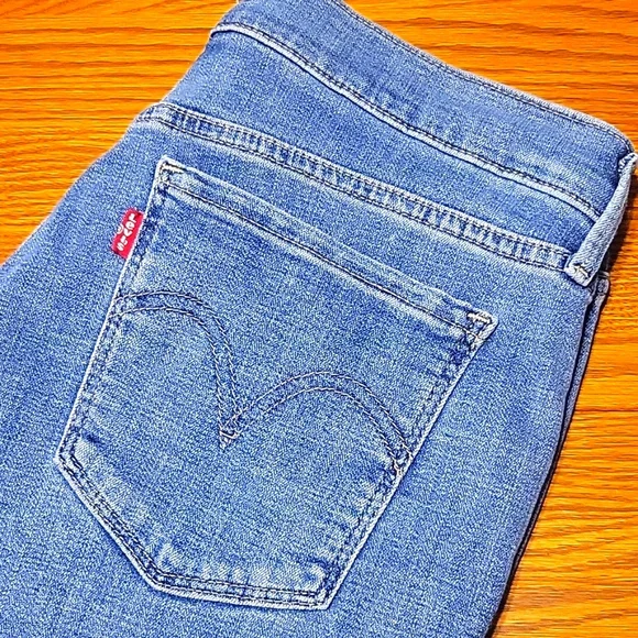 Levi's 505 Straight Womens Blue Denim Jeans - Picture 2 of 6